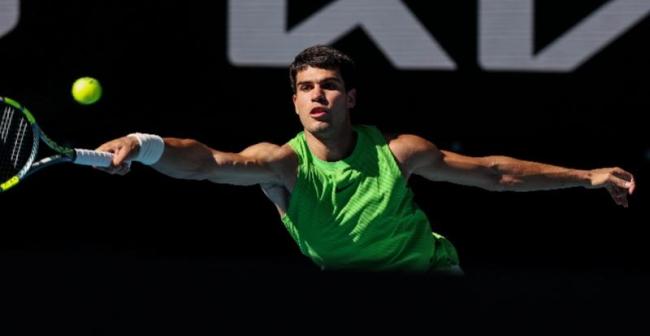 德约科维奇晋级澳网男单决赛 书写新传奇