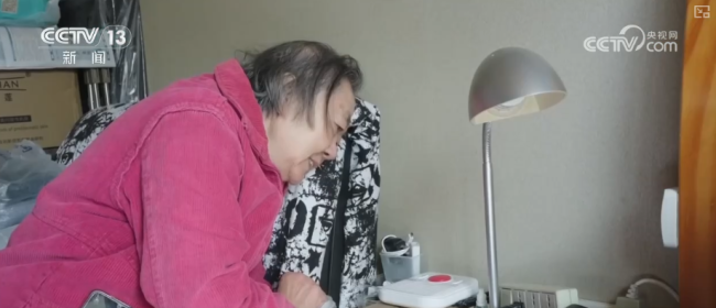 精细暖心实招“托”起“一老一小”