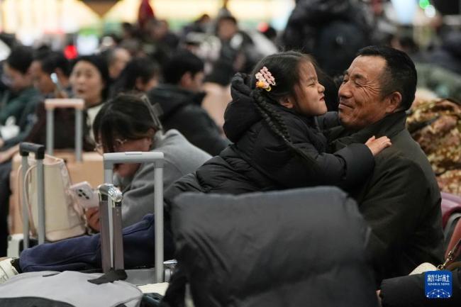 出发！下一站是团圆