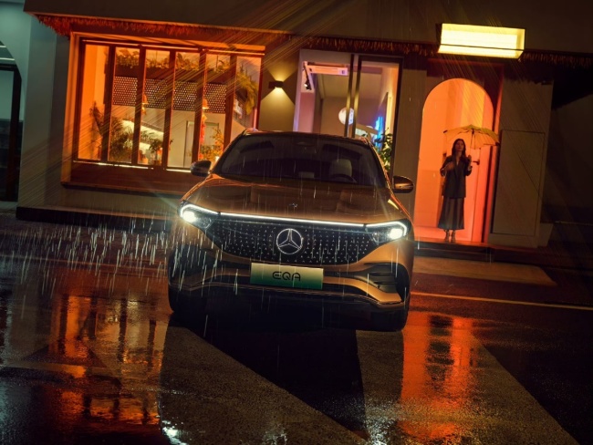 奔驰突然调价 部分车型降价10% 豪华车市场寒气逼人