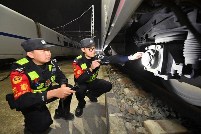 “陆地舰队”守夜人