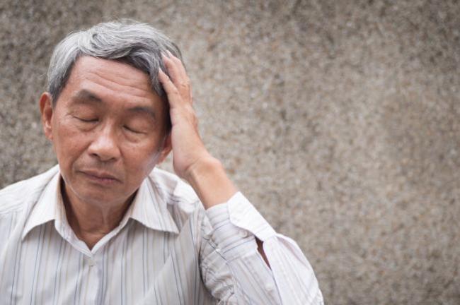 52岁男人每天光吃菜不吃米饭，三个月后，躯壳发生了什么变化？ 零主食计较的警示