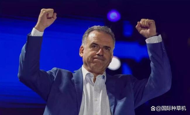 和平饭店奏响名曲欢迎乌拉圭总统 顶格接待彰显重视