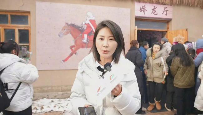 娇龙月季已安放在娇龙厅 珍贵花朵历经4000公里抵达