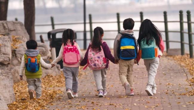 多省份全面推行中小学春秋假