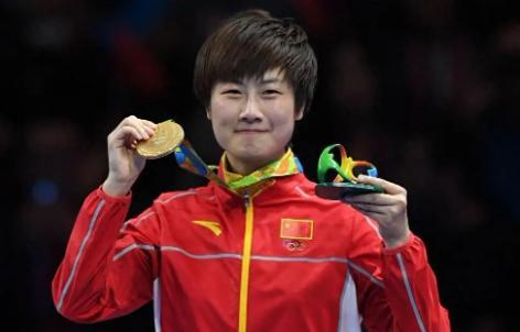 丁宁以新身份参与冬奥会 打破传统路径