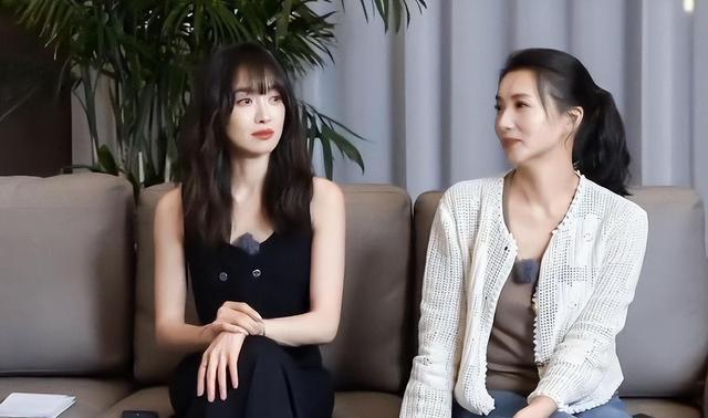 45岁陈好现身北京,衣着邋遢三角区显眼,网友:怎么老成这样了!时代真的变了