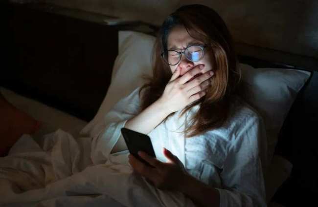 熬夜对女生的危害有哪些?熬夜会让女性提前衰老