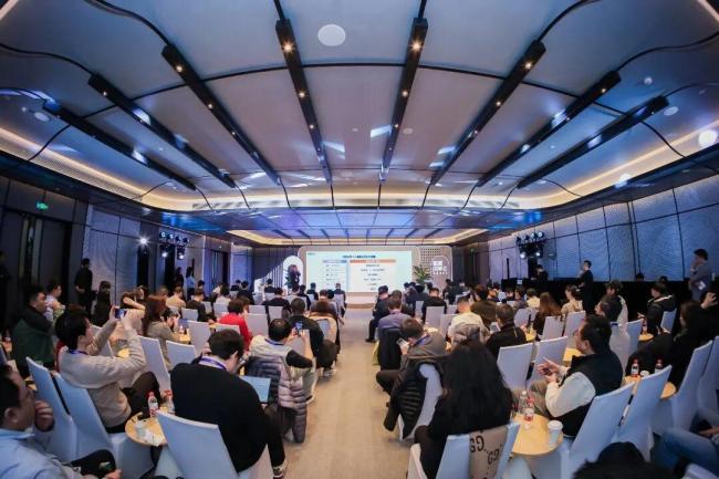 吴晓波：2026年AI进入适者生存战 探索无人区