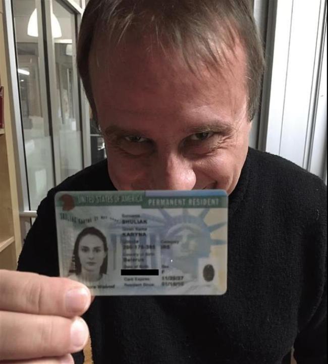 爱泼斯坦入狱后女友仍不离不弃