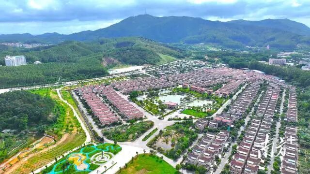 别墅村分钱：16岁以上3万5 1岁有近1万 村民共享财富红利