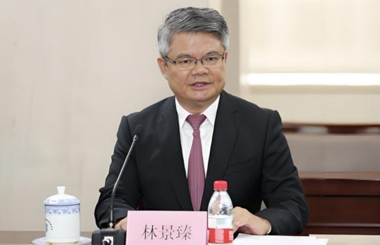 四名中管干部同日被处理