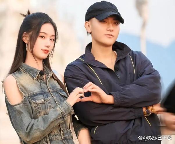 刘耀文看到黄子韬扇徐艺洋的反应 现场效果炸裂