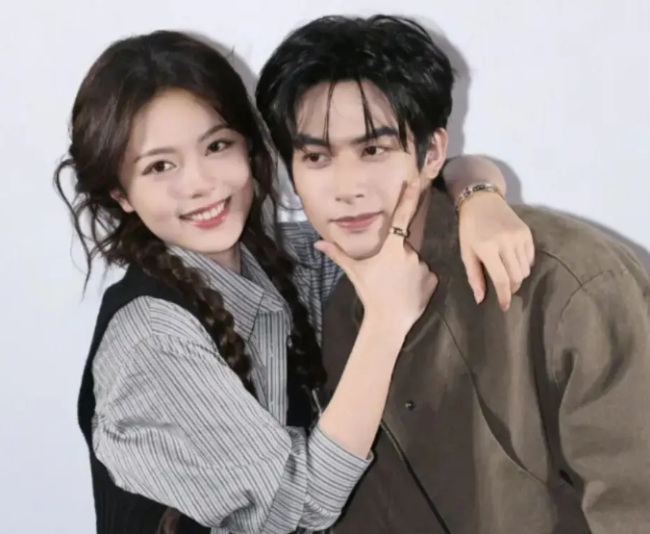 宋威龙赵今麦 马场二搭 荧幕情缘再续