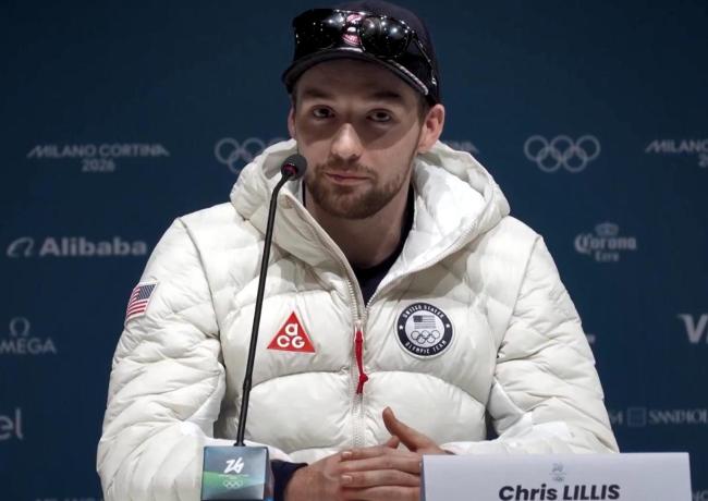 美运动员称代表美国参赛“情绪复杂”