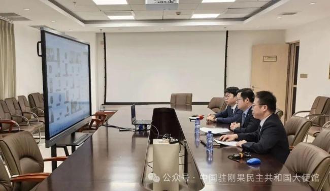 5名中国公民在刚果金因监犯采金被握