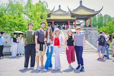 “到中国过春节”成为新风尚