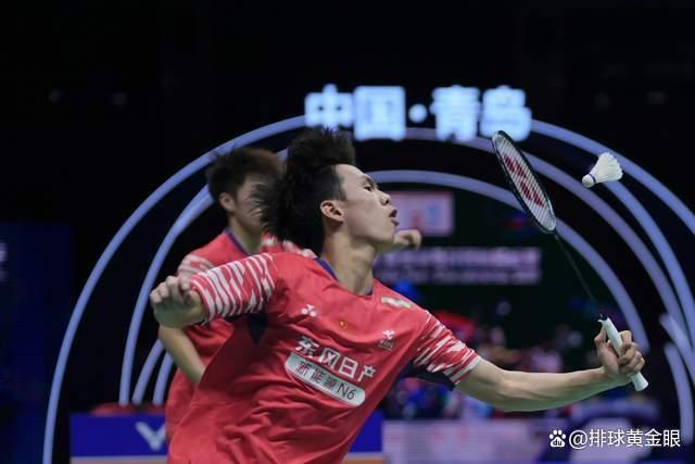 董天尧脱衣庆祝！国羽4位小将立功逆转韩国，中日会师男团决赛 小将闪耀逆转胜