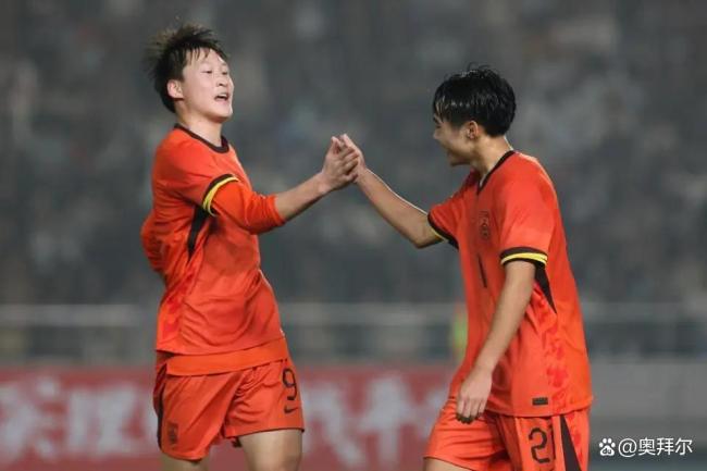 U17国足6球大胜！媒体人热议：这盘菜不够塞牙缝，实力碾压对手