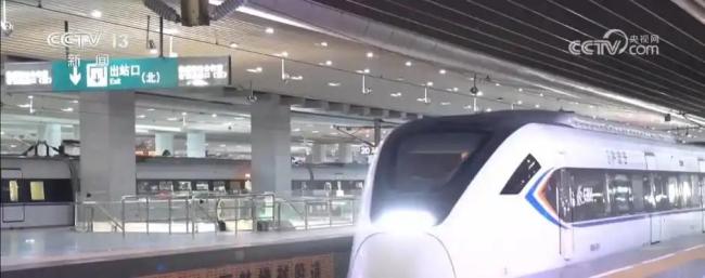 多地加开夕发朝至高铁缓解运输压力