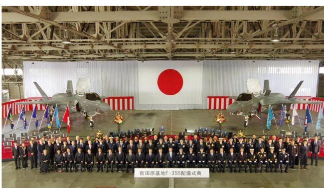 专家：日本和平宪法名存实亡 自民党大胜推动修宪进程