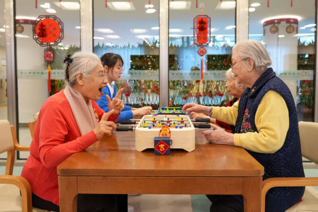 第1视点｜和睦社区，看管银龄