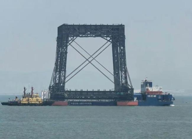 重要突破！中国航天向载人登月再迈近 长征十号火箭点火成功