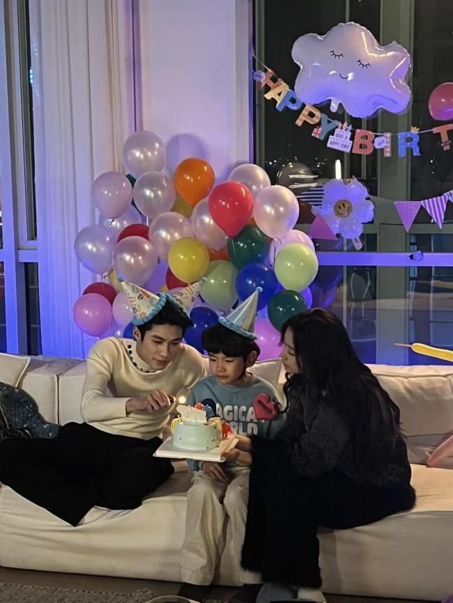 9岁男孩拍短剧一天挣2000 童星之路的挑战与收获