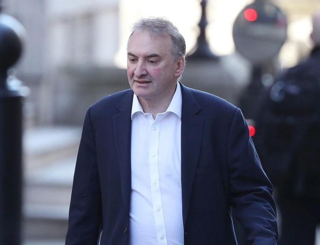 英国政坛震动 最高级别公务员离职3