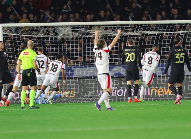 关键时刻“魔笛吹响”！40岁莫德里奇上演绝杀 85分钟仍体力充沛 魔笛成MVP