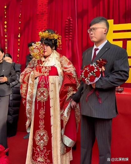 大衣哥朱之文透露女儿嫁妆 朴素婚礼见证真情