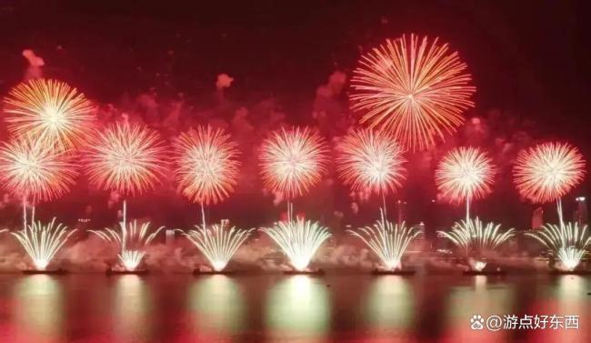 2026南昌烟花晚会 光影盛宴璀璨赣江