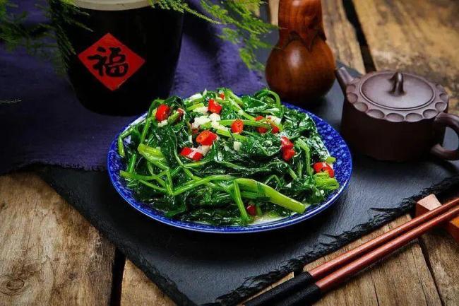 春节剩菜吃还是扔 剩菜处理全攻略