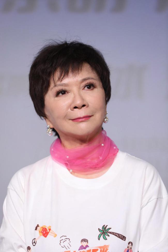 蔡明人民日报撰文谈春晚小品创作 观众需求引领创作方向