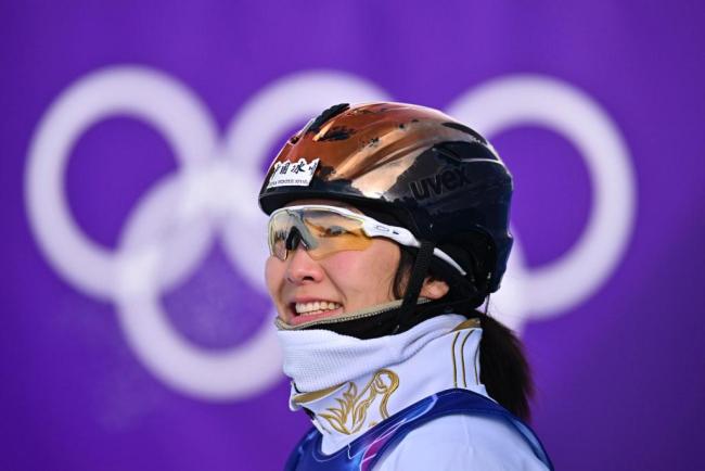 徐梦桃回应冬奥卫冕 华丽回应四年前