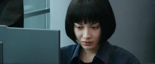 张艺谋这部国安大片看完头皮发麻 揭秘野蛮东谈主若何成为棋子