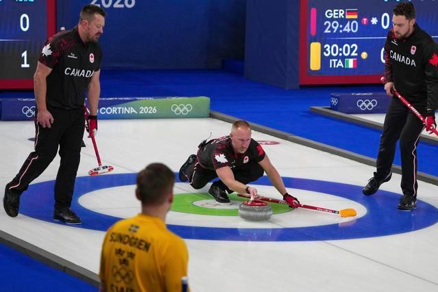 冰壶还是绅士运动吗 一根手指引发争议