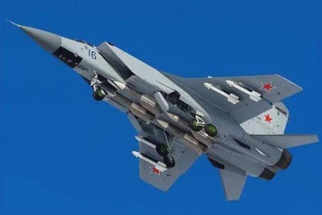 外媒称西方飞行员参与俄乌冲突 揭秘间谍大案