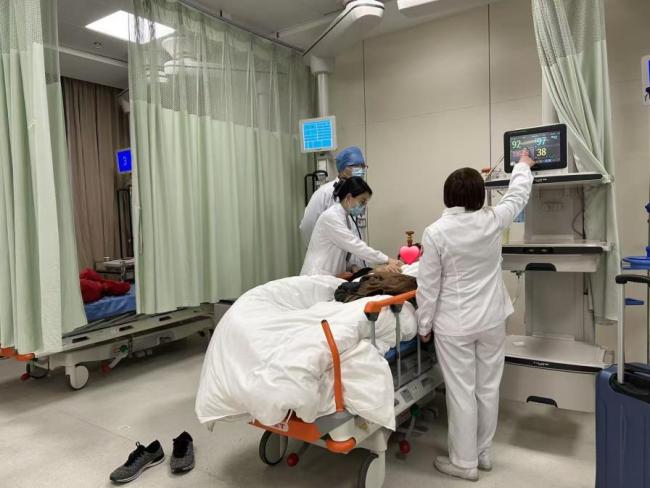 宁波男子酒后“大舌头”，家人以为是喝多了，症状加重才去医院，一查是急性脑梗！