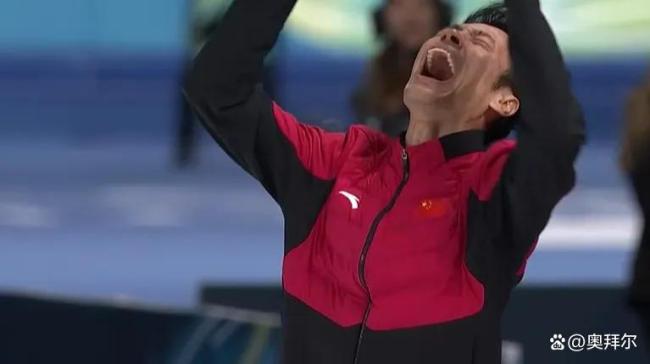 宁忠岩打破奥运纪录 金牌🥇泪水背后的坚持