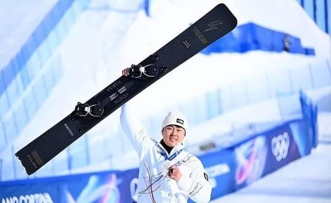 三位归化奥运冠军贡献0金0银0铜！这笔账，该怎么算？ 面子工程还是长远布局？