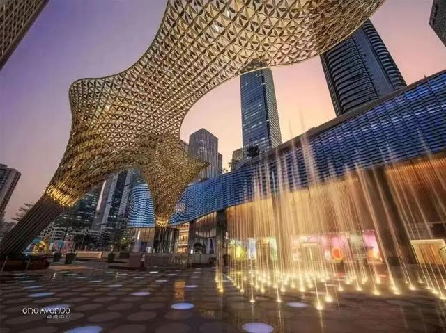 《惊蛰无声》影评 深圳好意思学新抒发