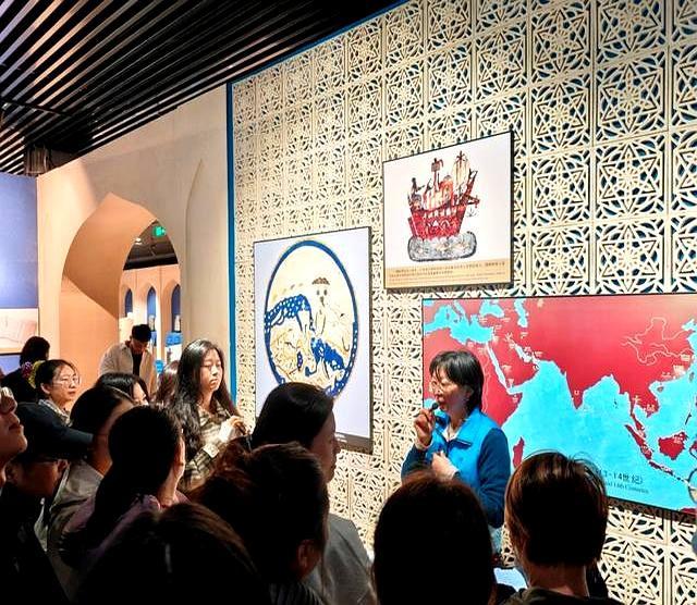 福建泉州日均接待游客超200萬人次 古城熱度不減