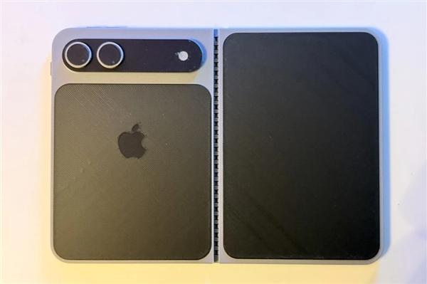 曝苹果iPhone Fold进入量产筹备阶段 2026年秋季发布