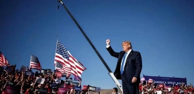 特朗普的这两笔账充满傲慢与算计 精明布局背后的美国优先