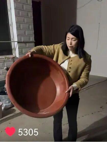 网友家有个塑料盆用了40多年仍完好