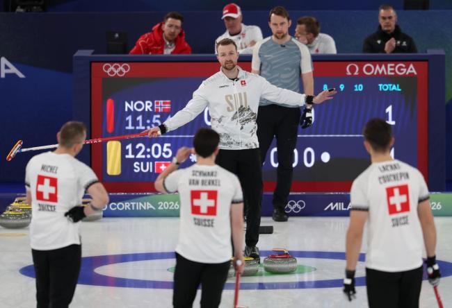 冬奥会加拿大队收获冰壶一金一铜 霍曼首获奥运奖牌