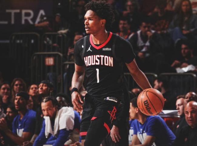 火箭惨遭尼克斯18分逆转