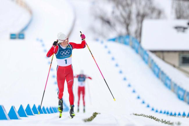 C罗双响完成生涯964球，利雅得胜利暂登榜首