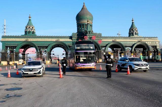 假期返程出行指南来了 错峰出行保畅通